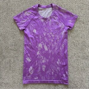 Lululemon Swiftly Shirt Purple‎ Tie Dye Short Sleeve Size 6